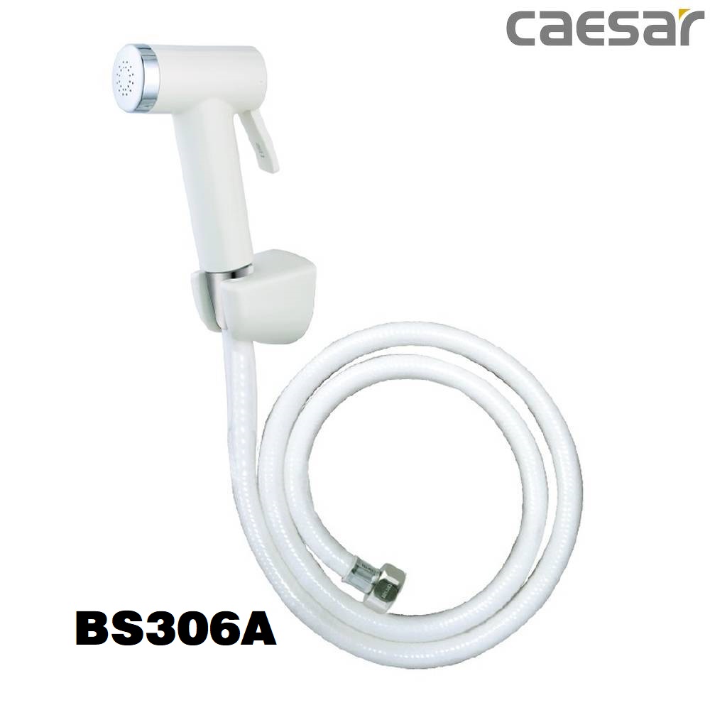 voi-xit-ve-sinh-toilet-caesar-bs306a