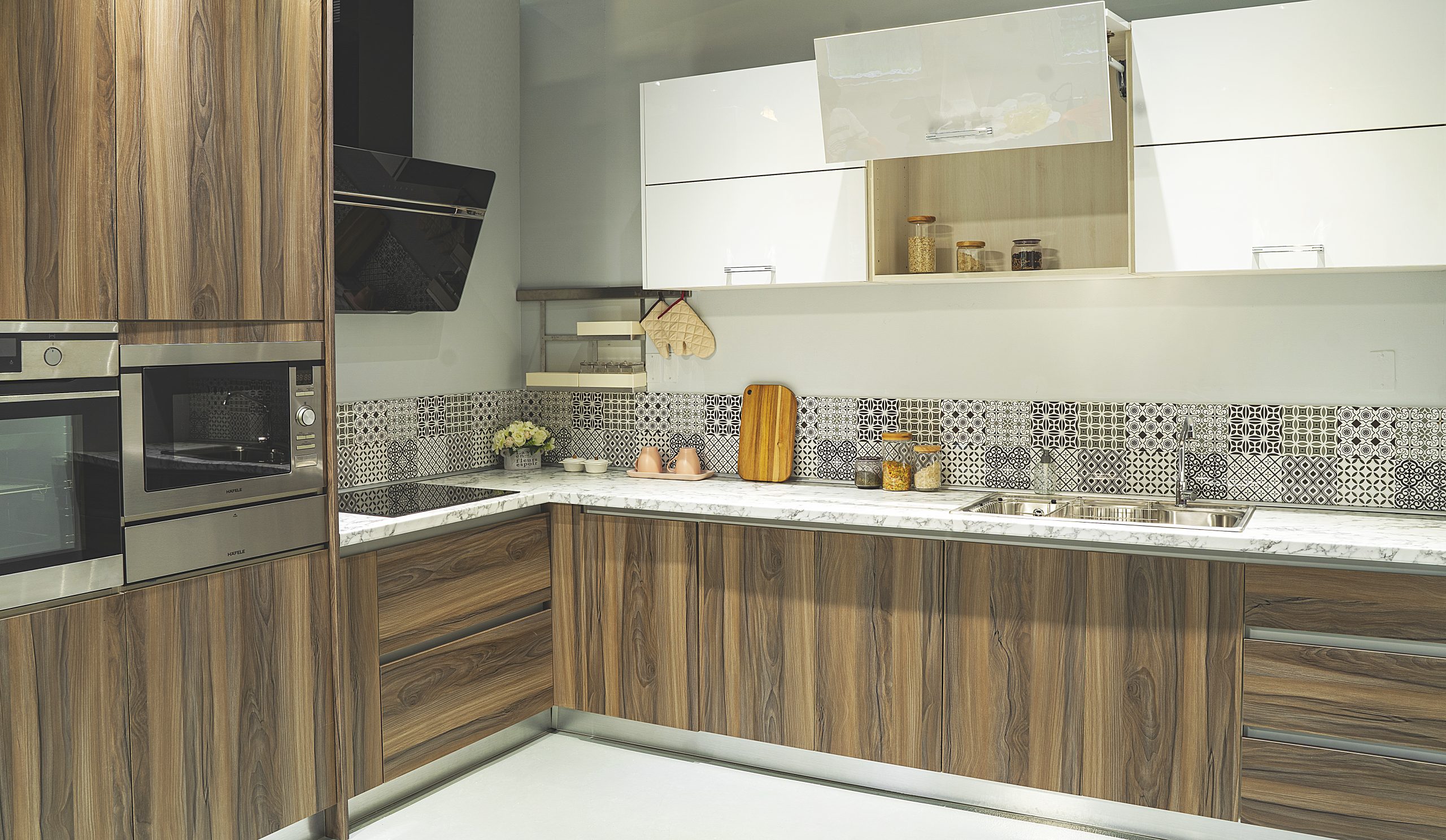 tu-bep-caesar-glamour-aluminium-glass